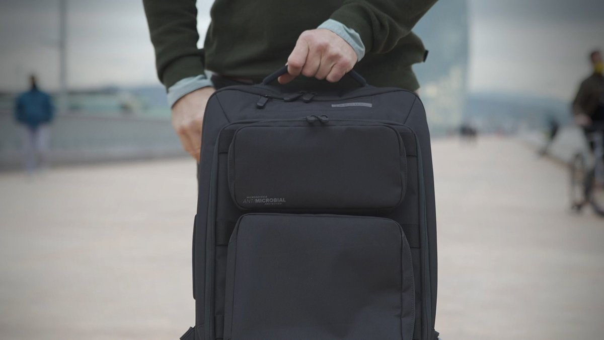 3 Reasons You Need Antimicrobial Tech Accessories